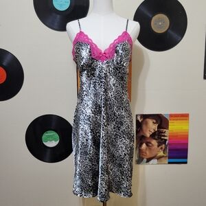 Ambrielle | Lace Trim Leopard Print Slip Dress